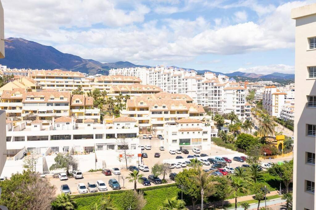 Seaview Estepona Marine Port With Pools Exterior photo